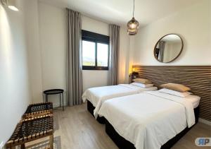 Orizon seaview terrace apartment 007