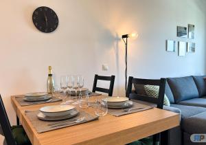 Orizon seaview terrace apartment 007