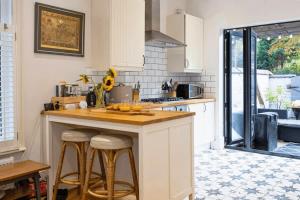 NEW West Didsbury Apartment