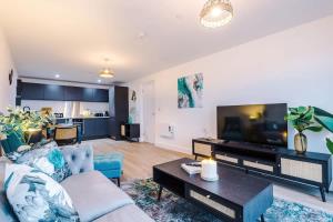 Prestige Point - Liverpool Flat with Free Parking