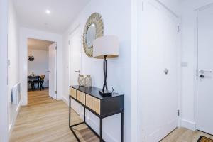 Prestige Point - Liverpool Flat with Free Parking