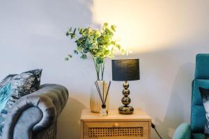 Prestige Point - Liverpool Flat with Free Parking