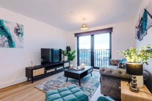 Prestige Point - Liverpool Flat with Free Parking