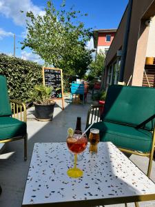 Hotels Ibis Styles Toulouse Blagnac Aeroport : photos des chambres