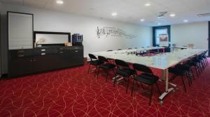 Hotels Ibis Styles Toulouse Blagnac Aeroport : photos des chambres