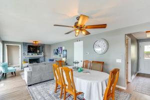 2 Private Decks Lake-View Osage Beach Home