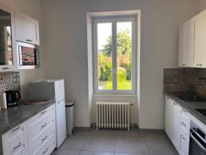 Jardin de Victor Appartements calmes spacieux avec jardin clos : photos des chambres