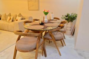 Luxury apartment with jaccuzi