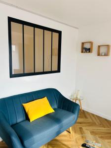 Appartements Agreable Studio Chantilly avec balcon et parking securise : photos des chambres