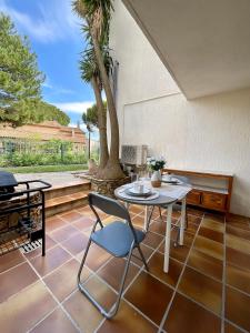 Appartements Appartement avec piscine et barbecue : photos des chambres