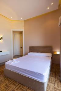 Hayah Rooms And Suites