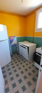 Maisons de vacances Grande maison de campagne 4 chambres doubles jardin : photos des chambres