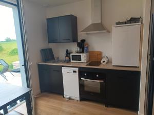 Studio 2 à 4 personnes, 12 kilomètres du parc du Puy du F