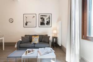 San Antonino Elegant Renovated Cosy Central Plus