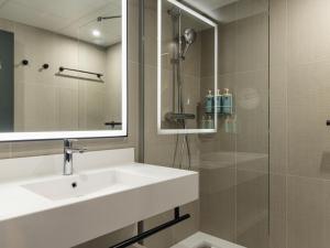 Hotels Novotel Paris Suresnes Longchamp : photos des chambres