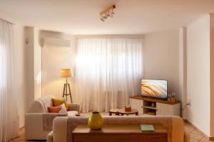 Manolia house near beach