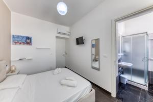 IL Comandante a 100 m dalla spiaggia