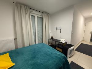 Studio lumineux avec balcon privé