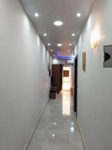 Compound El makramia 504