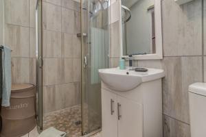 Sitatunga Guest Lodge