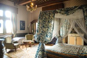 Chateau de Burnand photo 12
