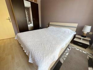 A one-bedroom apartment