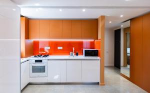 Juno New Boutique Building Apartment with private parking