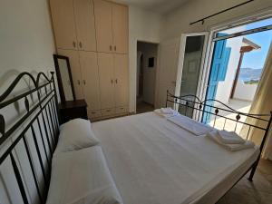 Trypiti Sea View Apartment