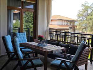 KaliAnny in Santa Marina escape from daily routine