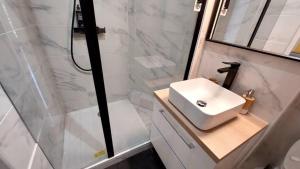 Appartements New 2BR Flat Paris & Orly - 6 guests - Parking : photos des chambres