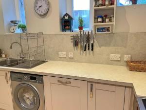 Cosy and Quiet Garden Flat