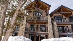 Luxurious mountainside condo - Ski-Waterslide - Domaine Nymark