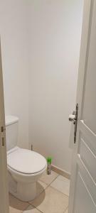 Maisons d'hotes VILLA HIBISCUS : Chambre Double ou Lits Jumeaux avec Accès Piscine 