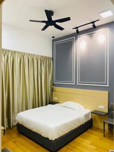 Dreamy Destiny Suites At KLCC Swimming Pool View