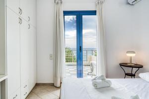 Popys Beach House B1