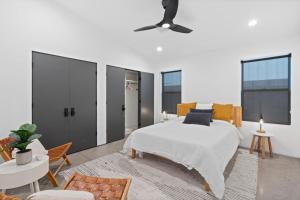 Modern Home w Heated Pool