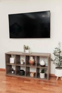 Cozy Modern Suite With Oceanview