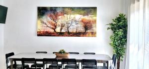 חן בברקת - Emerald Grace