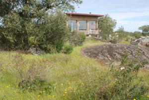 Bubulcus and Bolotas - Off Grid Nature Holiday Home