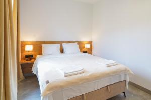 Cameleon Orebic- Beachfront Apartments