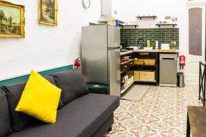 Traditional Maltese Maisonette with Internal Yard and Jacuzzi