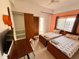 Hues Stay Luxury Rooms