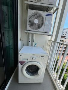 芭提雅中心地区 The Base 高档公寓酒店