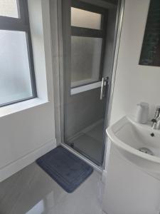 Blue house, Carraroe