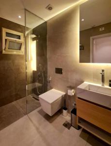 غرفة فندقية مودرن بمدخل خاص في قلب القاهرة