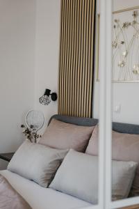 Lili Rose Mandre - Exclusive Family Apartments with Sea View, Just Steps from Beach