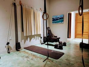 Epic Views - 7 min from airport