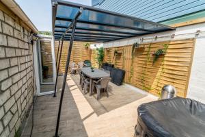 Appartements SPACIEUX Appart Jacuzzi Terrasse Parking 10min port d-Honfleur Plage : photos des chambres