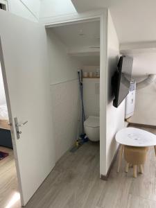 Charmant petit appartement vue mer et corniche Esterel