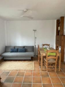 Adosado Dúplex Bahía de la Plata - Vistas Increíbles al Mar, Terraza y Jardín Privado